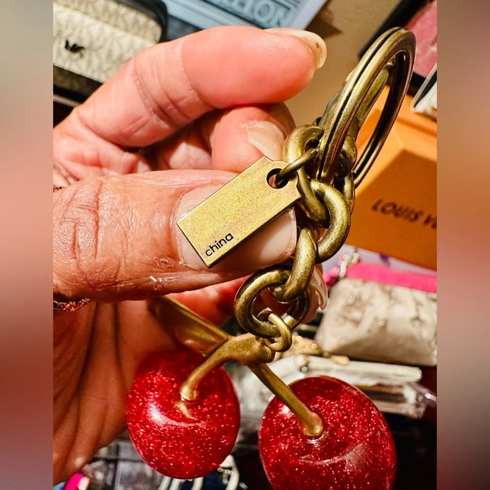 SOLD 🎒🎒Coach Cherry Bag Charm with Box - Picture 6 of 9